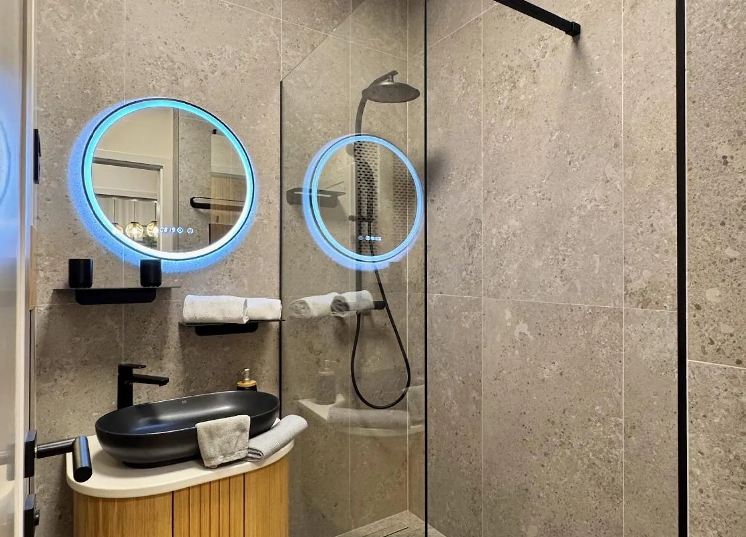 Standard Apartment By Hi5- Kiraly Beautiful Studio 부다페스트
